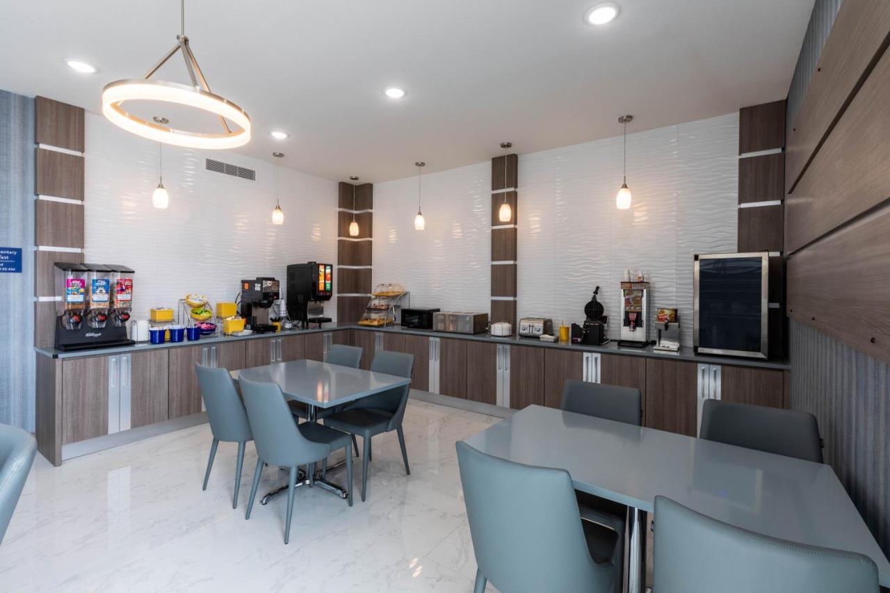 Days Inn & Suites By Wyndham Downtown/University Of יוסטון מראה חיצוני תמונה