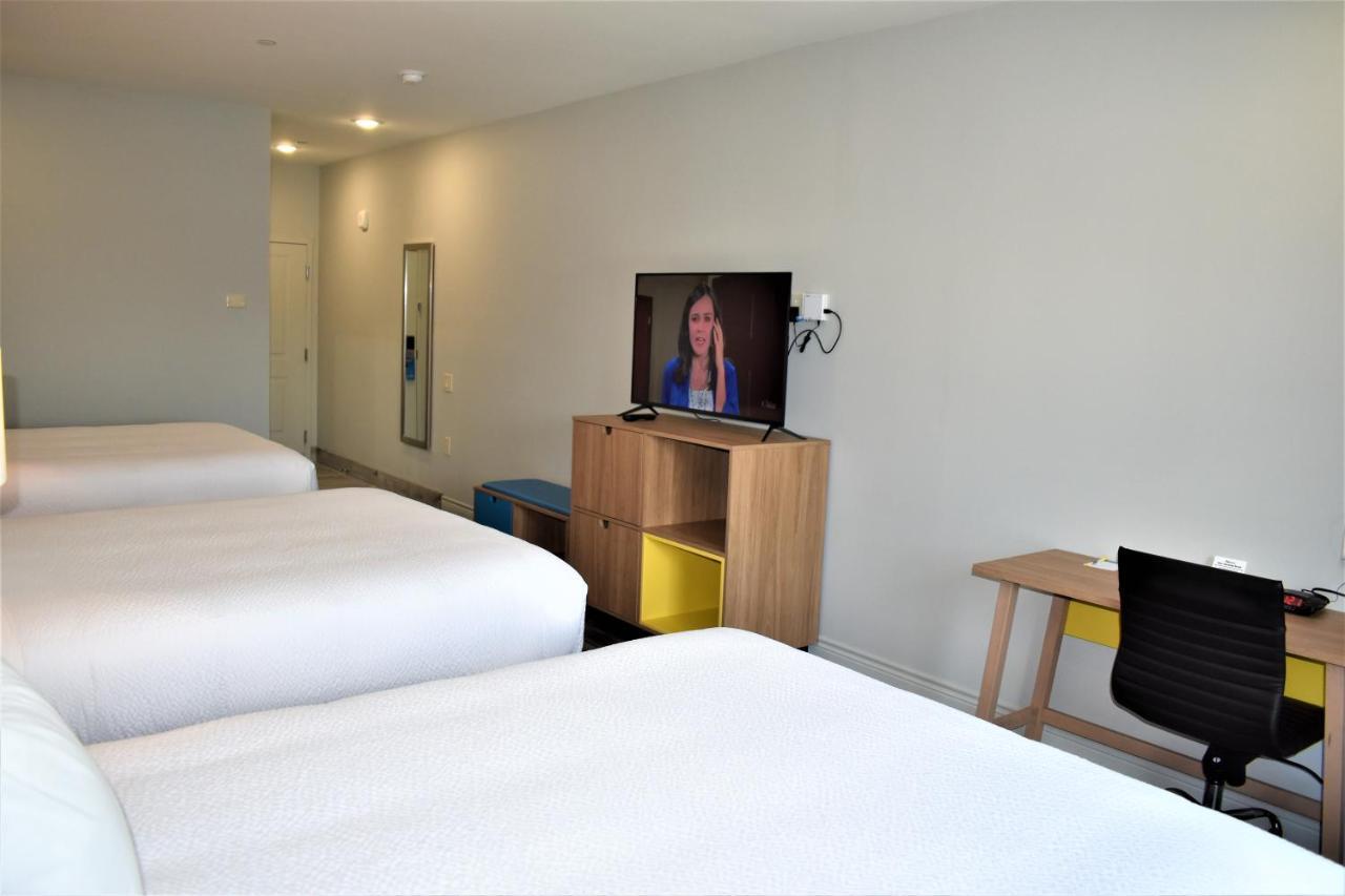Days Inn & Suites By Wyndham Downtown/University Of יוסטון מראה חיצוני תמונה